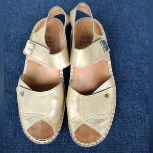 Women's Finn Comfort Germany Leather Adjustable Slingback Sz. 7.5C EUC